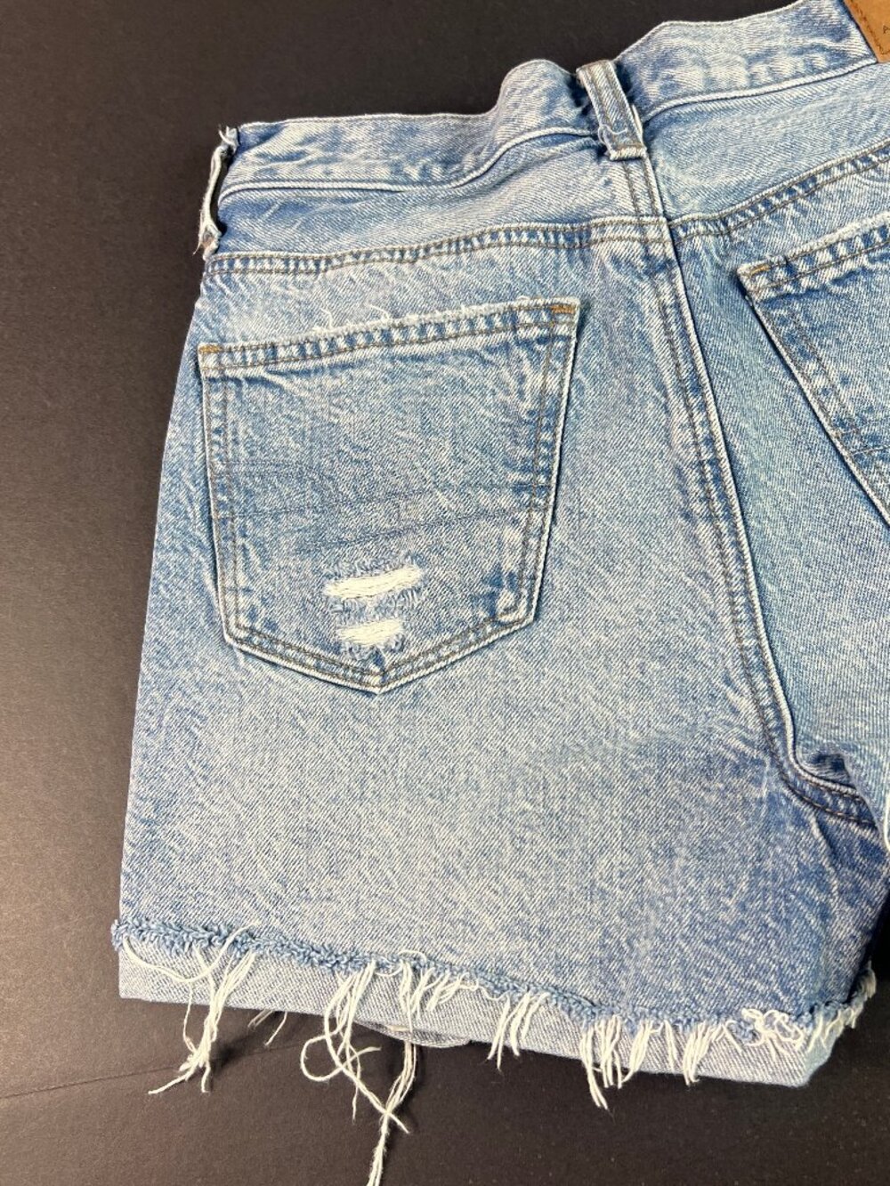American Eagle Shorts Women's 25* Mom Blue Faded Cuffed Distressed Denim Tag 0 - Picture 8 of 16
